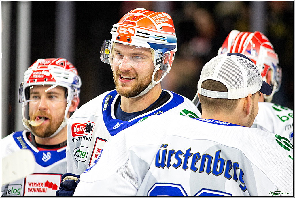 PENNY DEL; Koelner Haie- Schwenninger Wild Wings; Koeln, 06.12.2022